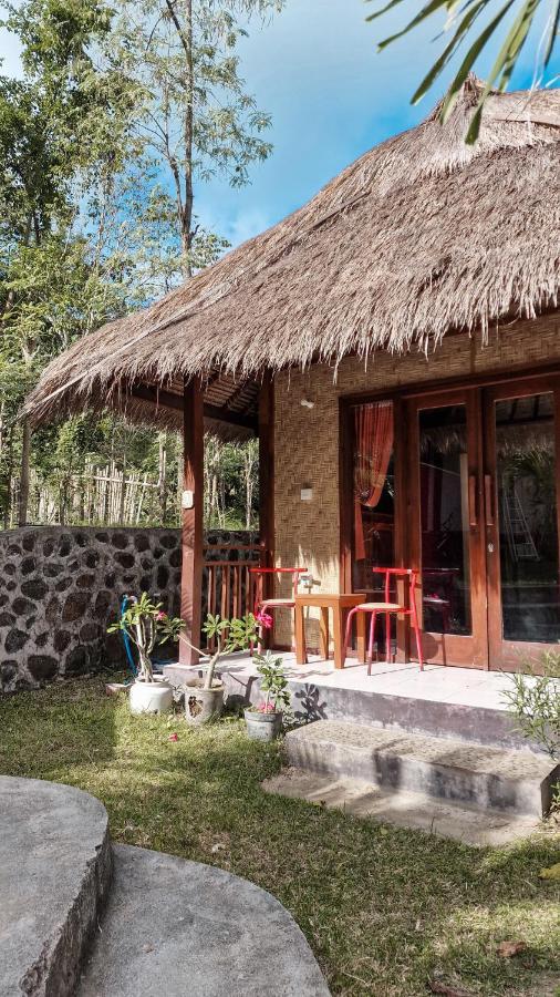 Airas' Garden Homestay Eco Bungalows Kuta  Exterior foto