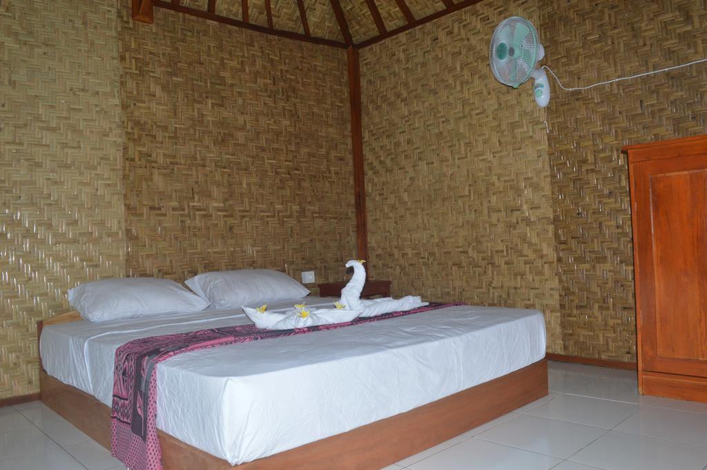 Airas' Garden Homestay Eco Bungalows Kuta  Exterior foto